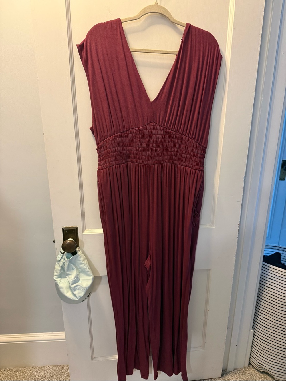 Old Navy Sleeveless Deep V-Neck Romper - Burgundy